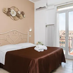 Hotel Lina, Loano