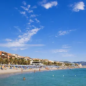 Appartamento 100mt Dal Mare, Loano