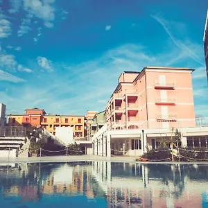 Station touristique Ai Pozzi Village &, Loano